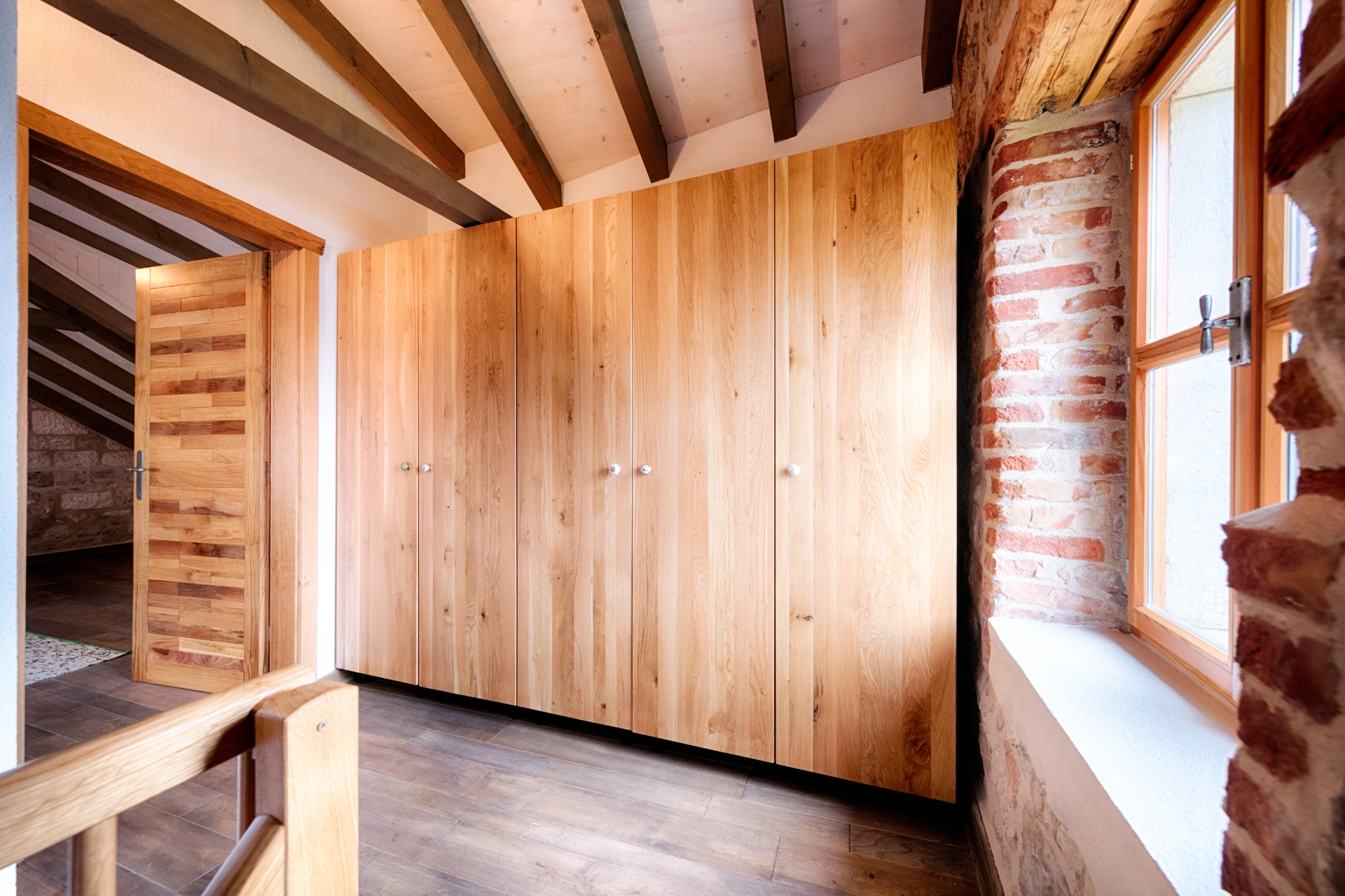 Aménagement sur mesure à Angoulême avec mobilier et menuiserie intérieure